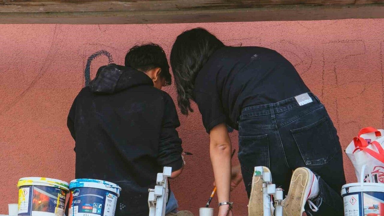 Filistin İçin Duvar Sanatı: Aydın'da Anlamlı Protesto