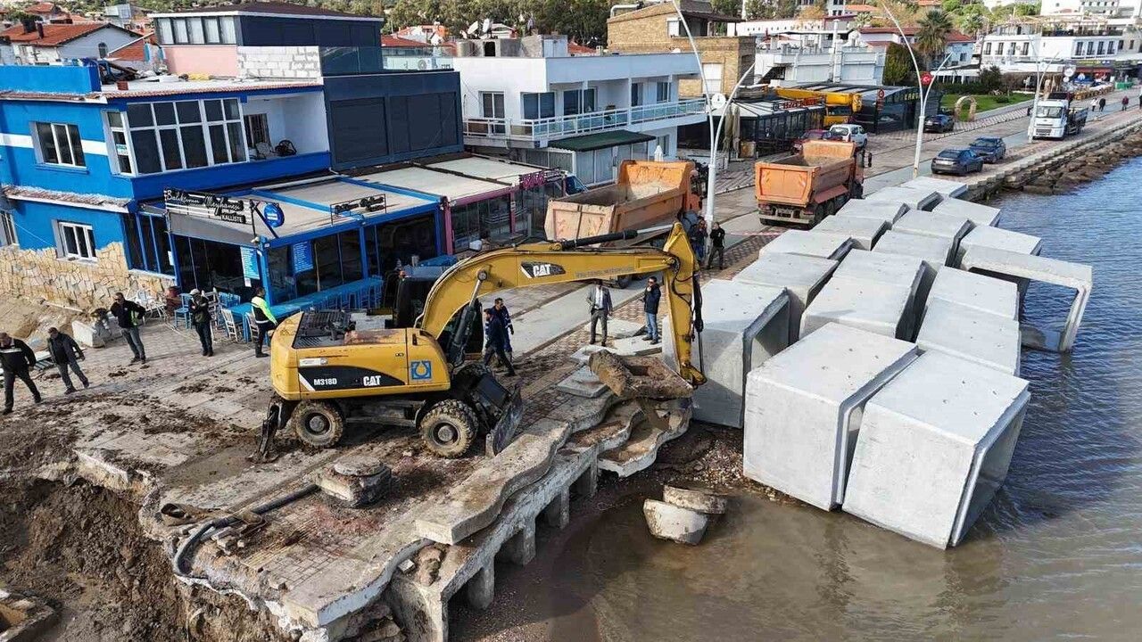 Foça'da Sel Felaketine Gecikmeli Önlemler