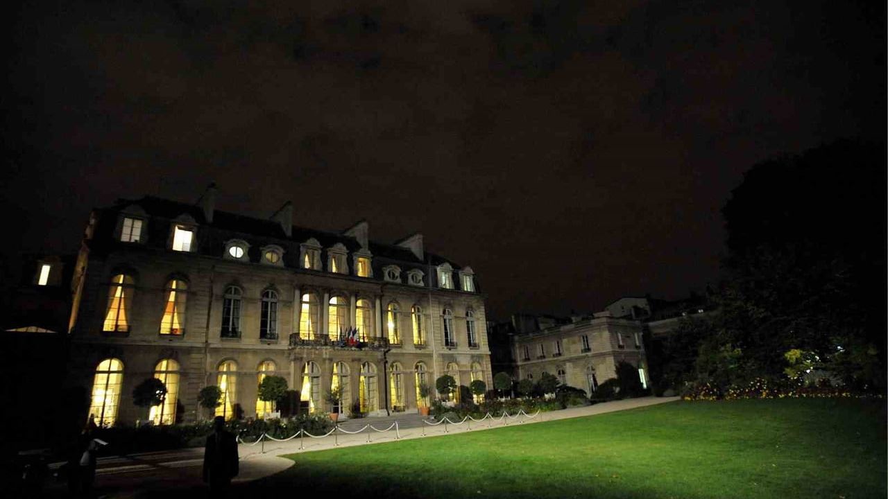 Fransa Cumhurbaşkanlığı Sarayı'nda Porselen Hırsızlığı: 3 Gözaltı