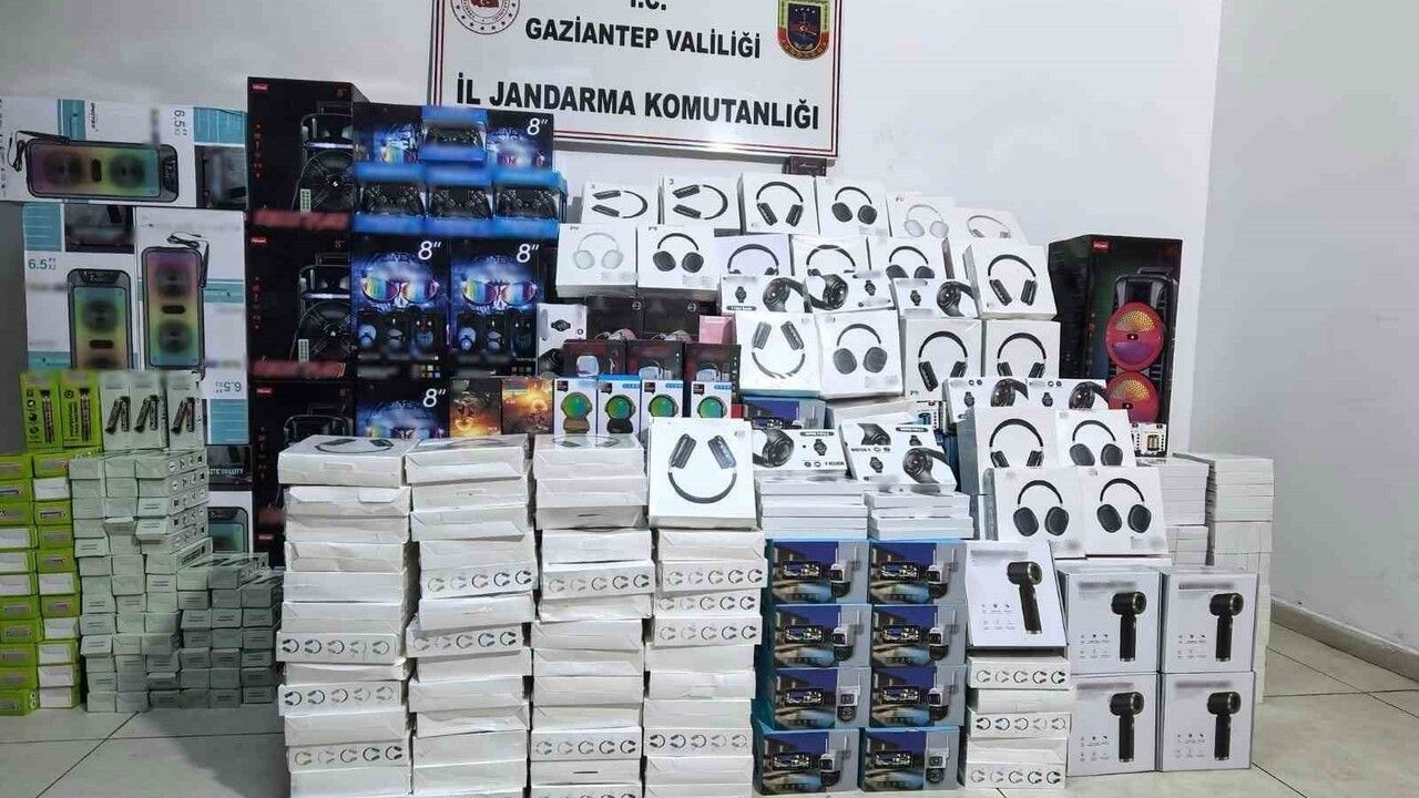 Gaziantep'te 1.5 Milyon TL'lik Kaçak Elektronik Eşya Operasyonu