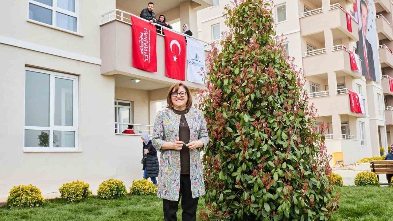 Gaziantep'te 4 Çocuklu Ailelere Çekilişsiz Konut Müjdesi