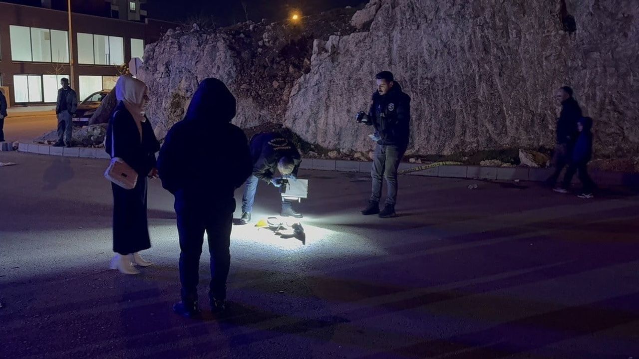 Gaziantep'te Feci Kaza: Anne Hayatını Kaybetti, Kızı Yaralı