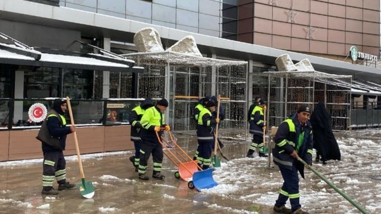 Gaziantep'te Kar Yağışı Öncesi Hazırlıklar