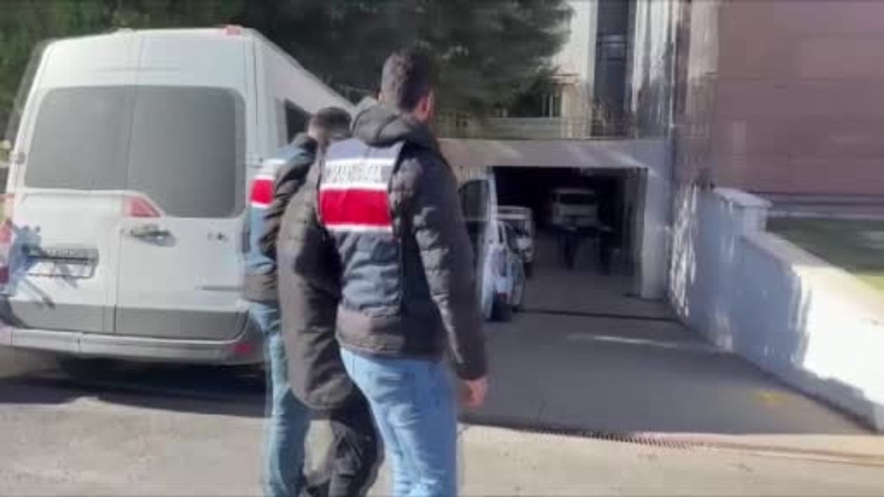Gaziantep'te Kırmızı Bültenle Aranan DEAŞ Üyesi Yakalandı