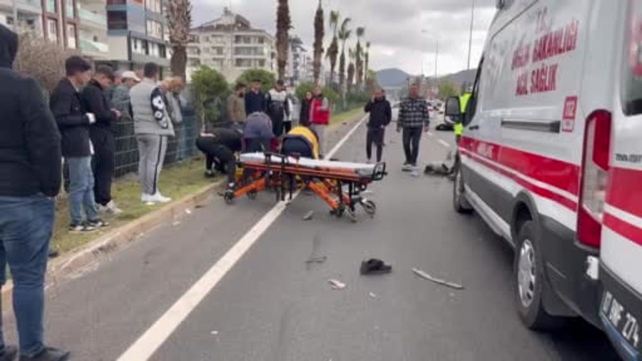 Gazipaşa'da Feci Trafik Kazası: 1 Kişi Hayatını Kaybetti