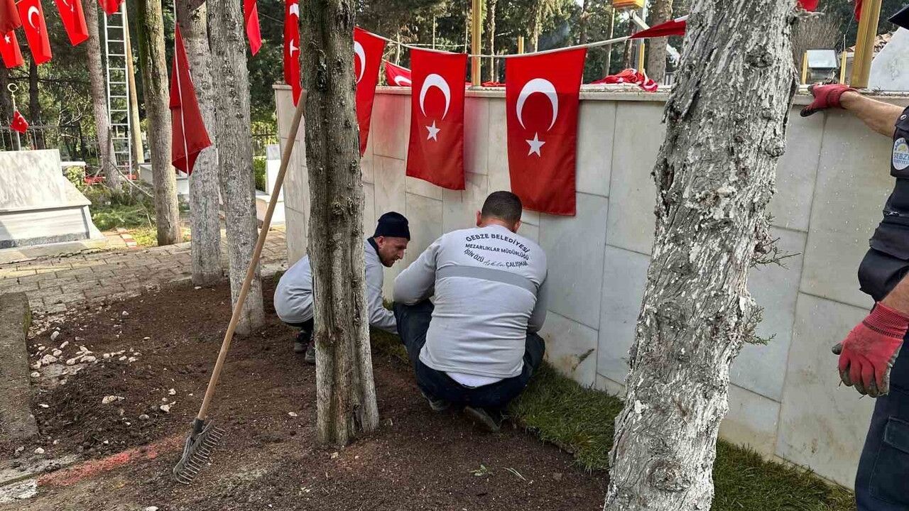 Gebze Şehitliği'nde Bakım ve Onarım Çalışmaları Tamamlandı