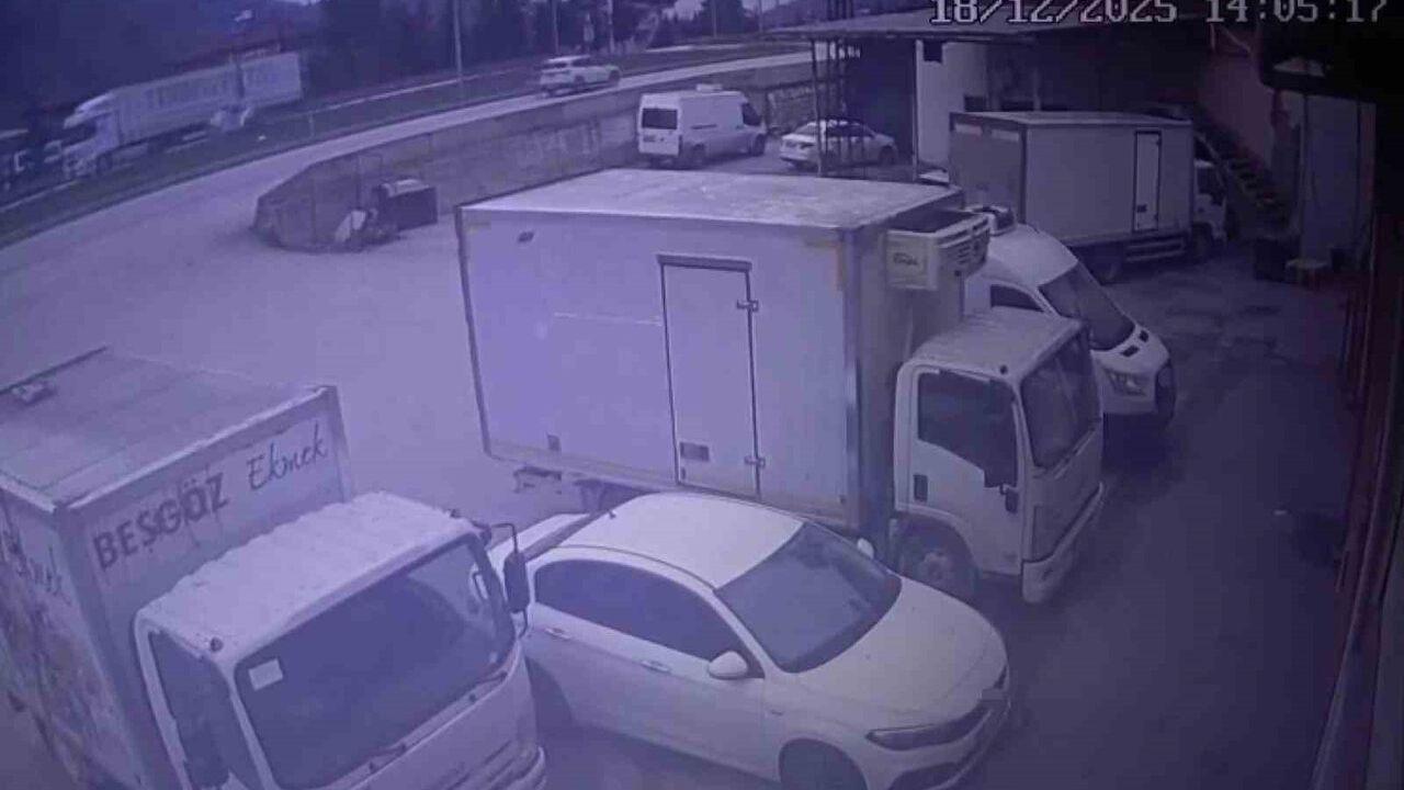 Genç Avukatın Hayatını Kaybettiği Feci Kaza Güvenlik Kamerasına Yansıdı