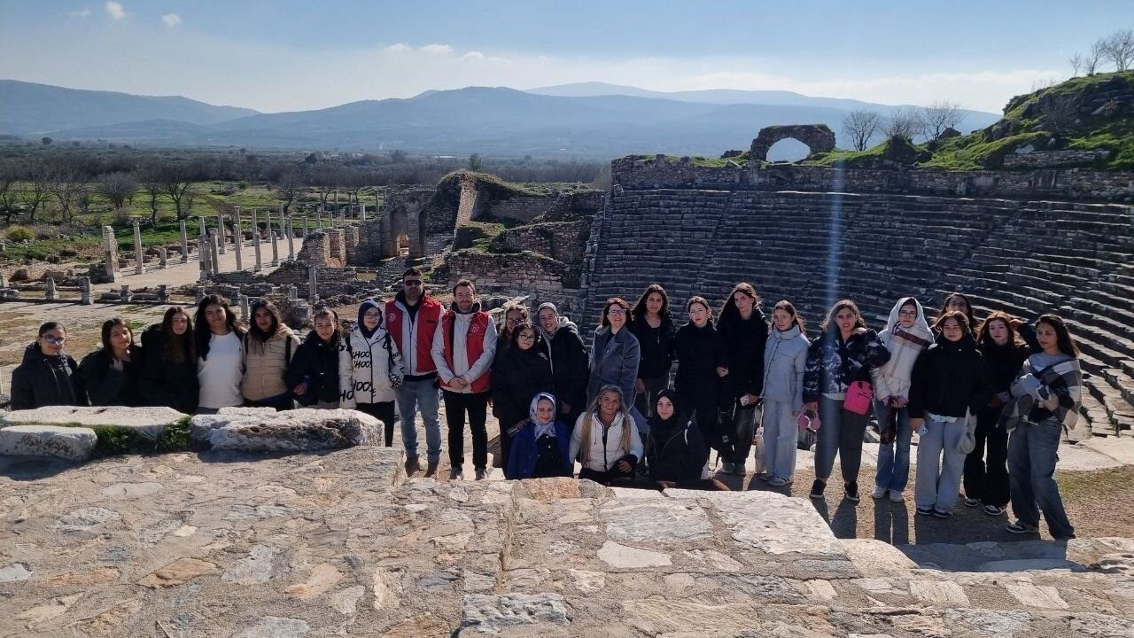 Gençler Tarihi Yüzleşmeler Yaşıyor