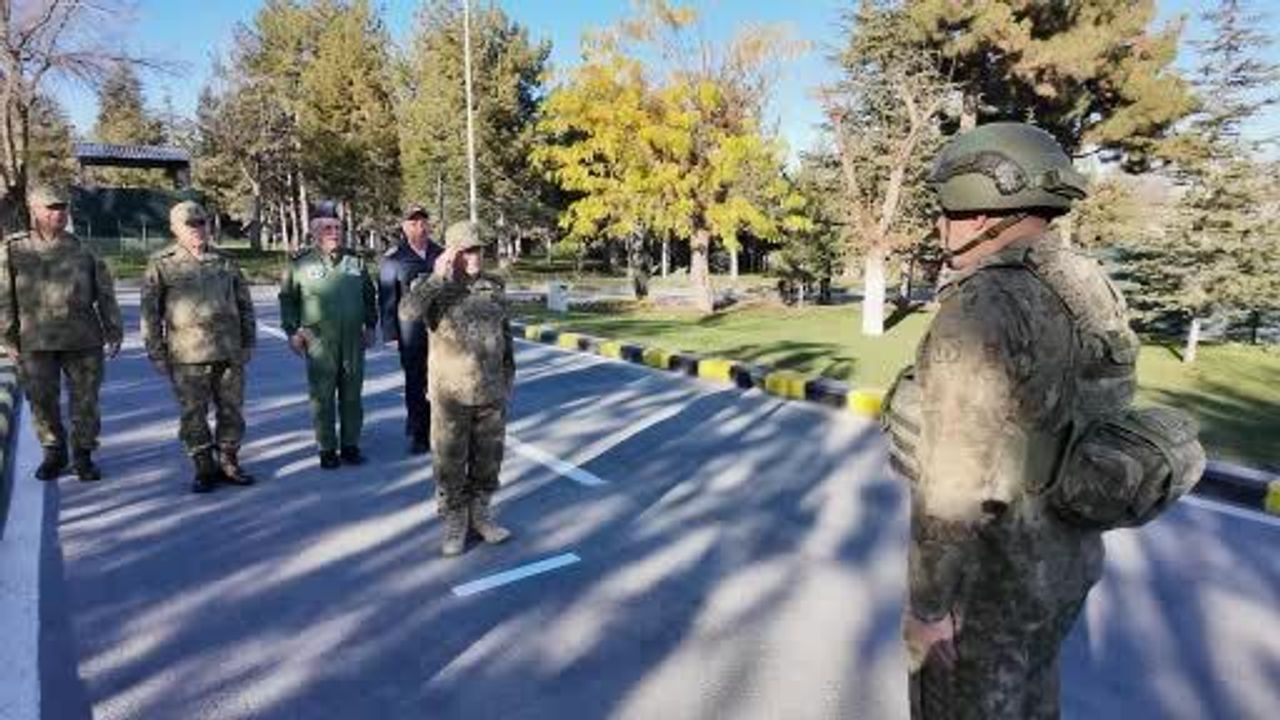 Genelkurmay Başkanı Bayraktaroğlu'ndan 2. Ordu ve 6. Kolordu Ziyareti