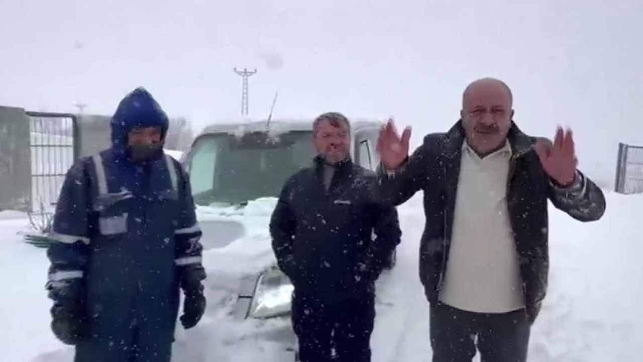 Gercüş'te Mahsur Kalan 5 Kişi Kurtarıldı