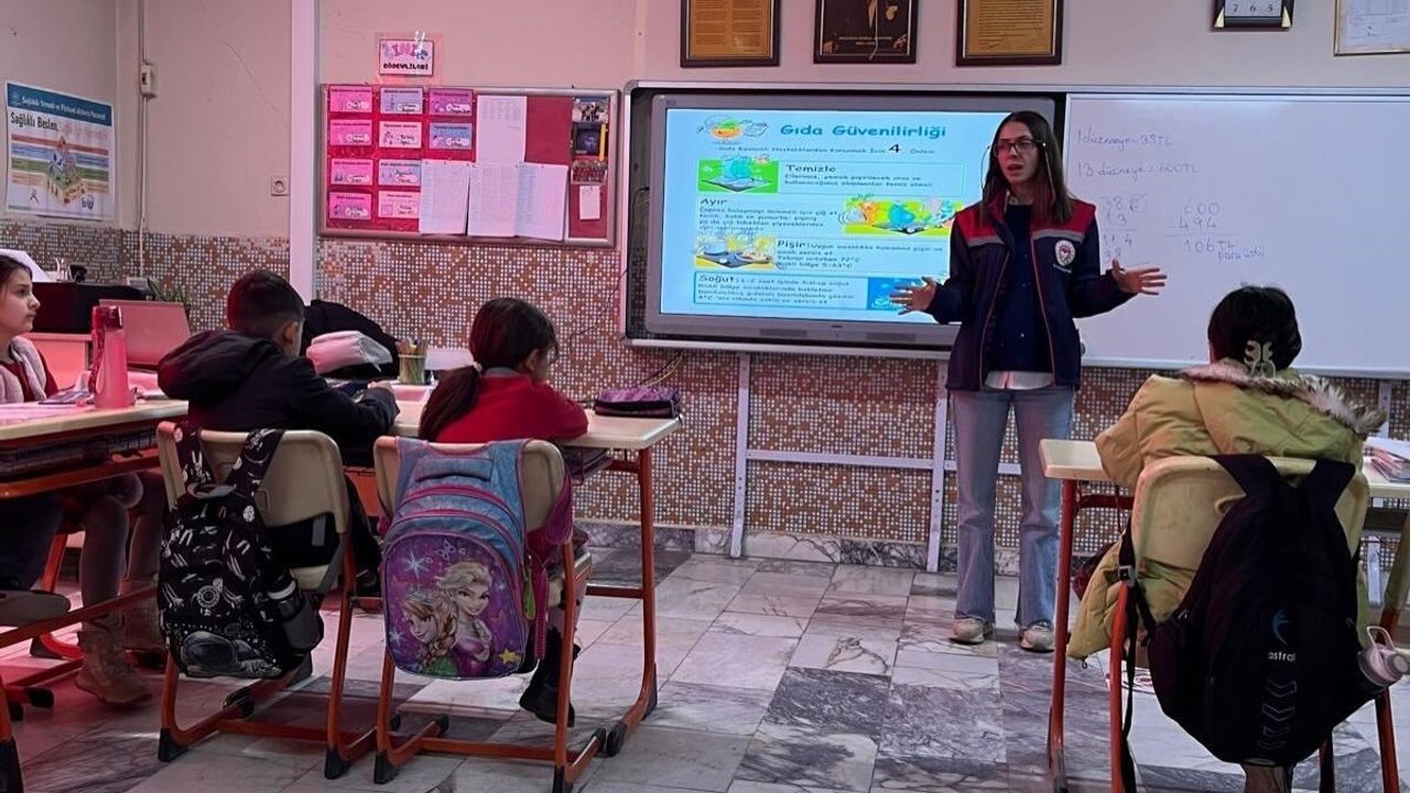 Gıda Güvenliği Eğitimi Salavatlı İlkokulu'nda