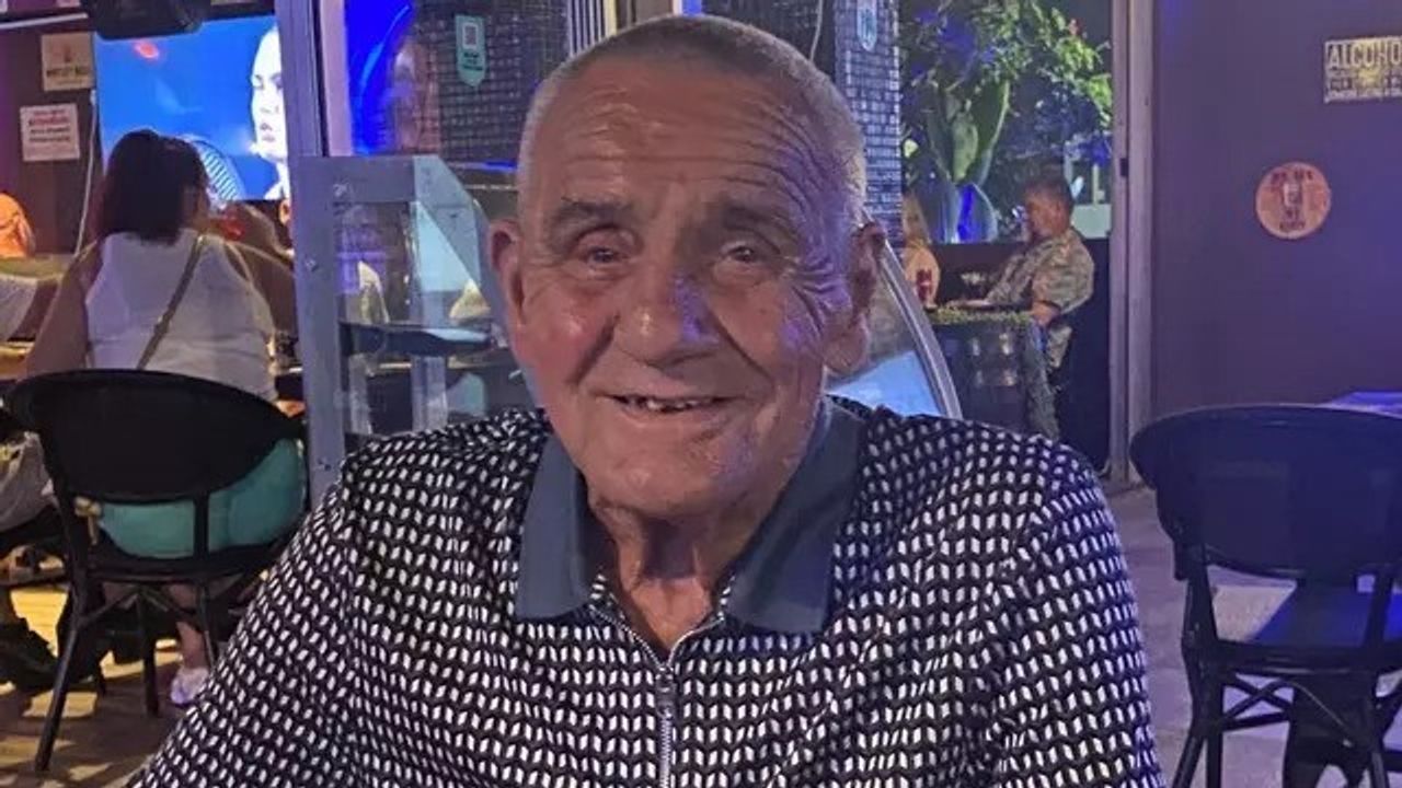 GKRY'de Tatil Yapan Adamın Kalbi Çalındı