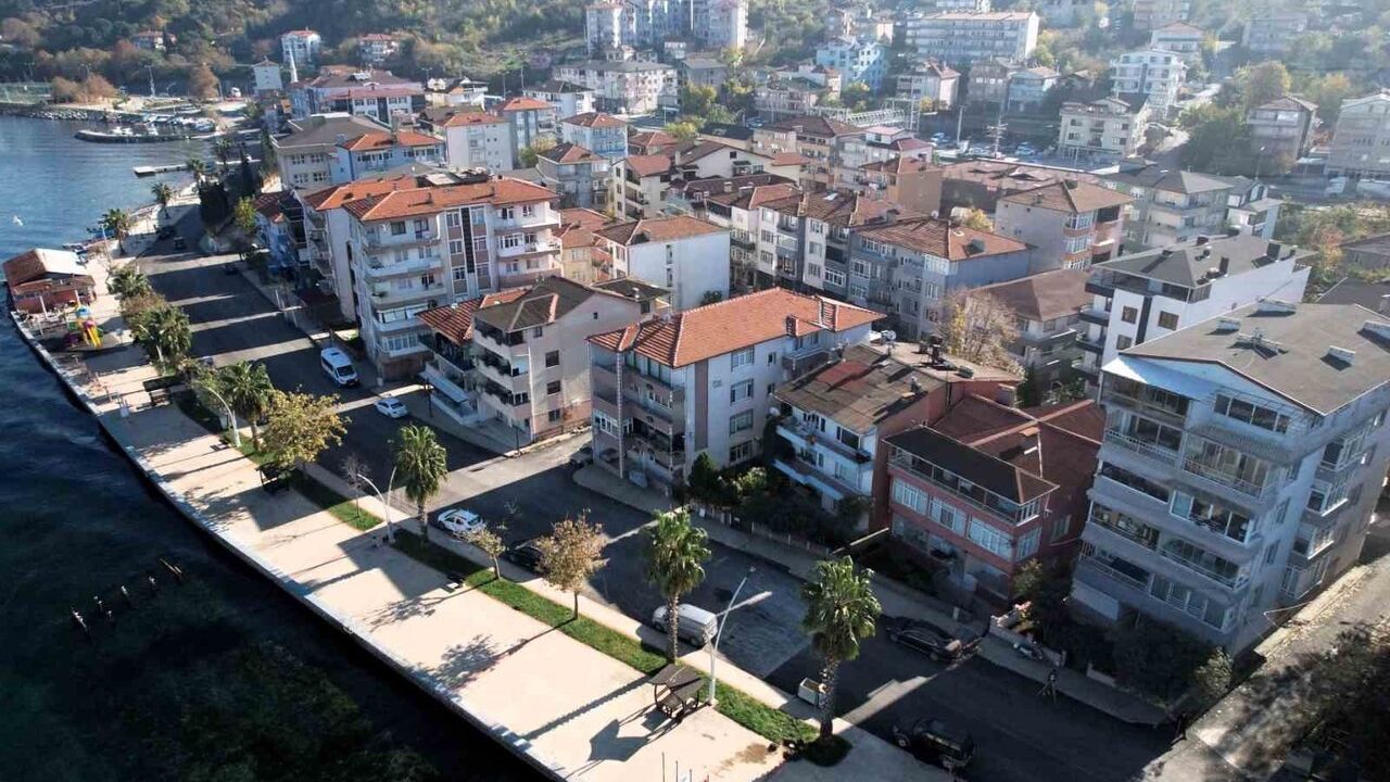 Gölcük Halıdere Sahil Caddesi Yenileme Projesi Başladı