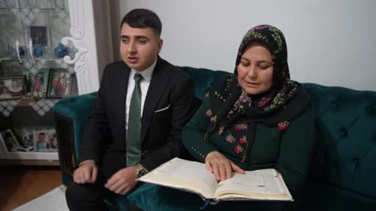 Görme Engelli Genç 1 Yılda Hafız Oldu