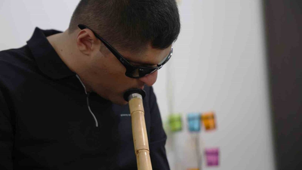 Görme Engelli Müzisyen Mehmet Dabakoğlu'nun Başarısı