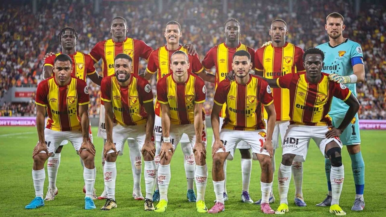 Göztepe, Trabzonspor'u Ağırlıyor