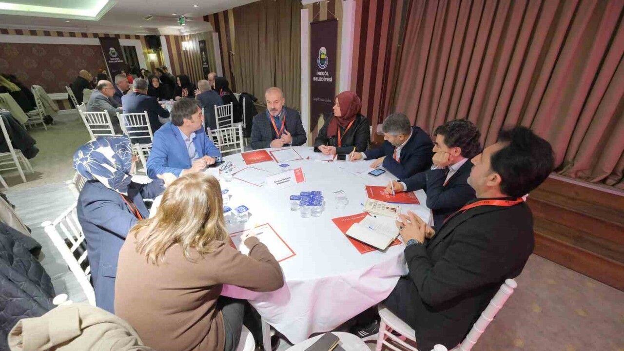 Güçlü Aile Güçlü Toplum Çalıştayı İnegöl'de Gerçekleşti