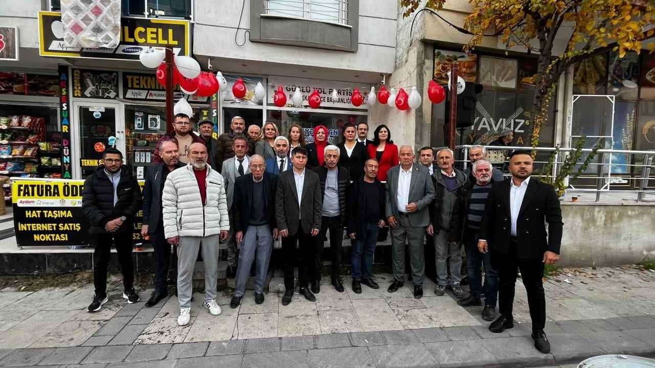 Güçlü Yol Partisi Denizli'den Türkiye'ye Açılıyor