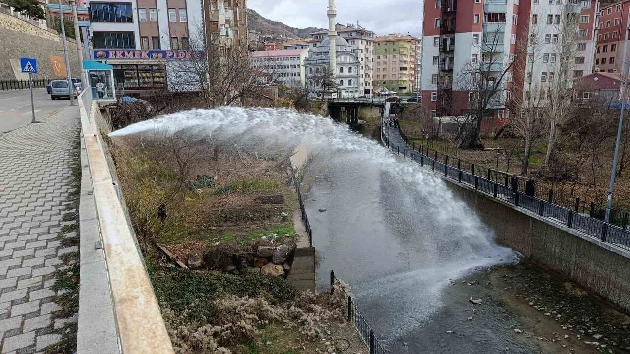 Gümüşhane'de Su İdaresi Krizi: Tonlarca Su Boşa Aktı