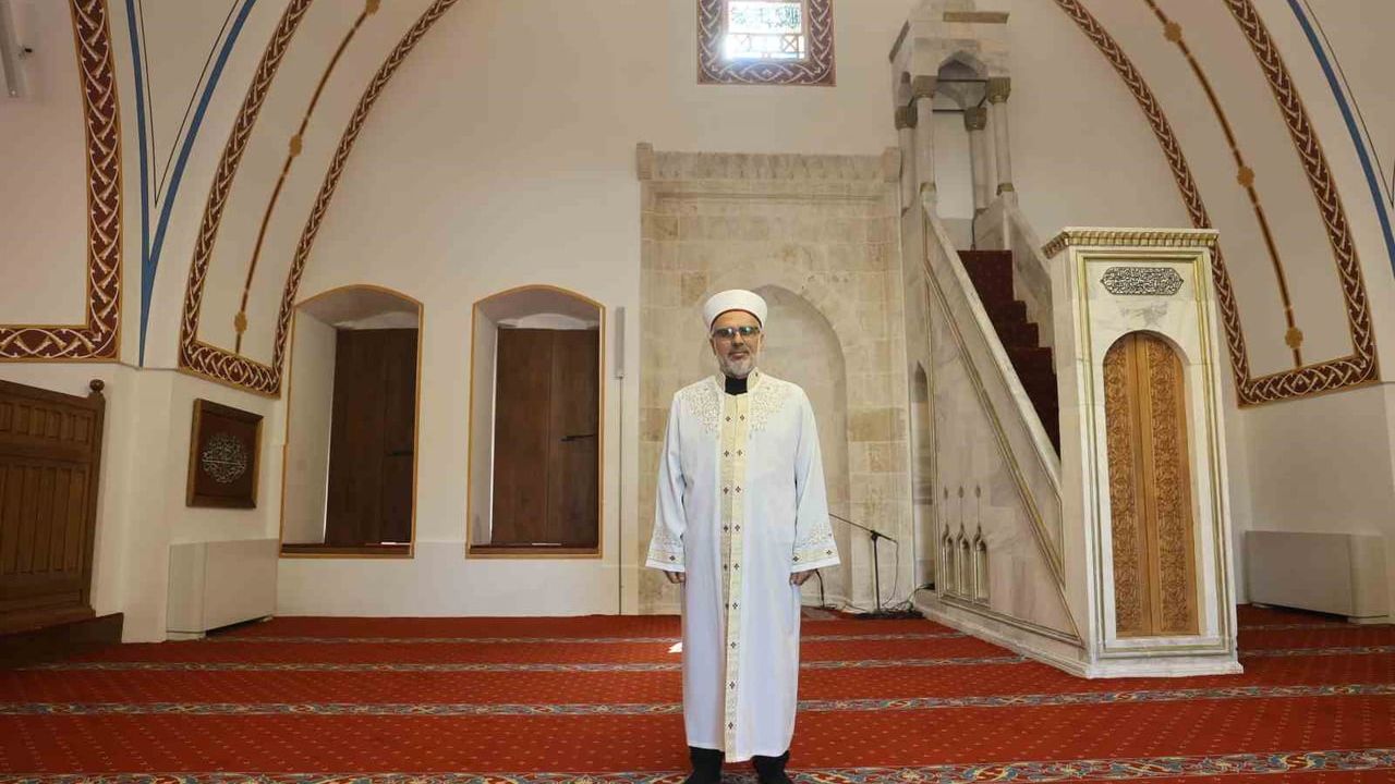 Habibi Neccar Camii Yeniden İbadete Açıldı