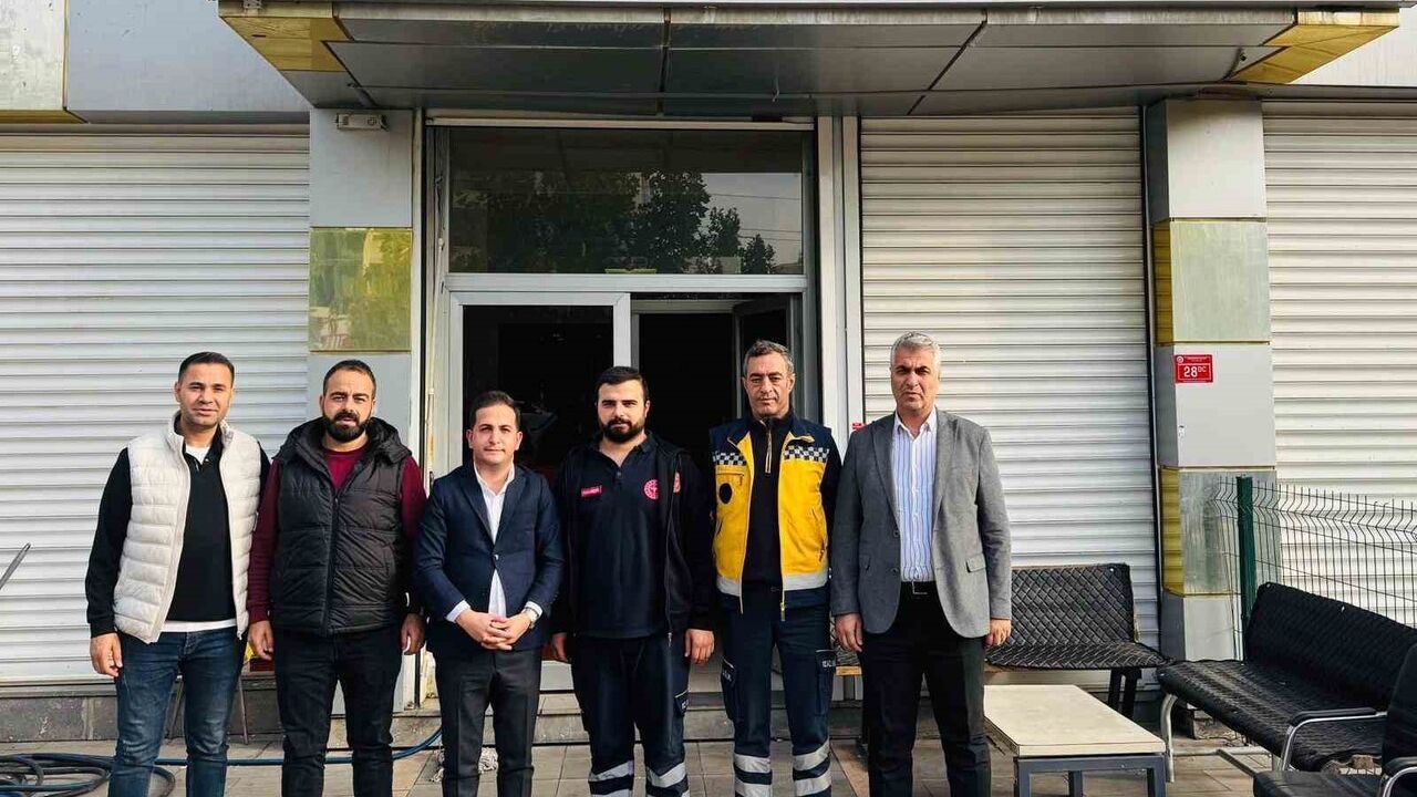 HAK-İŞ, Acil Sağlık Çalışanlarına Destek Ziyareti Gerçekleştirdi