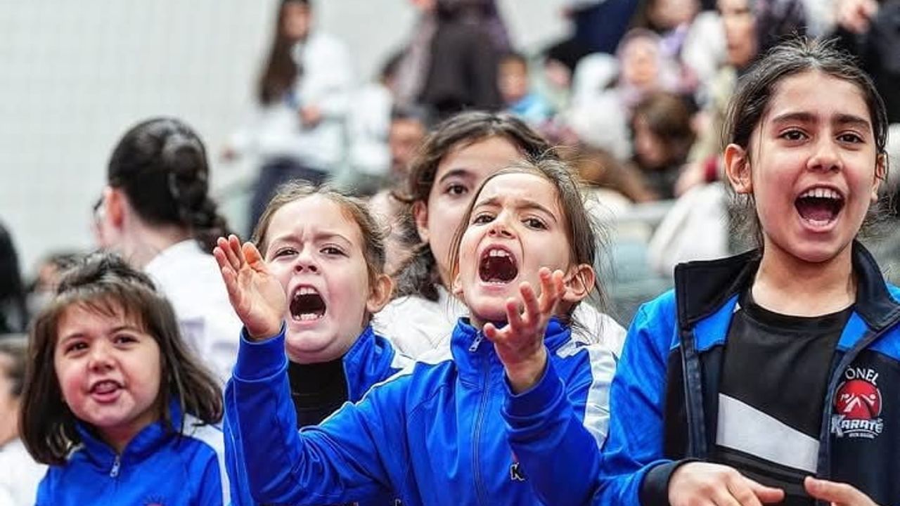 Hatay'da Karate Organizasyonu Umut Aşılıyor