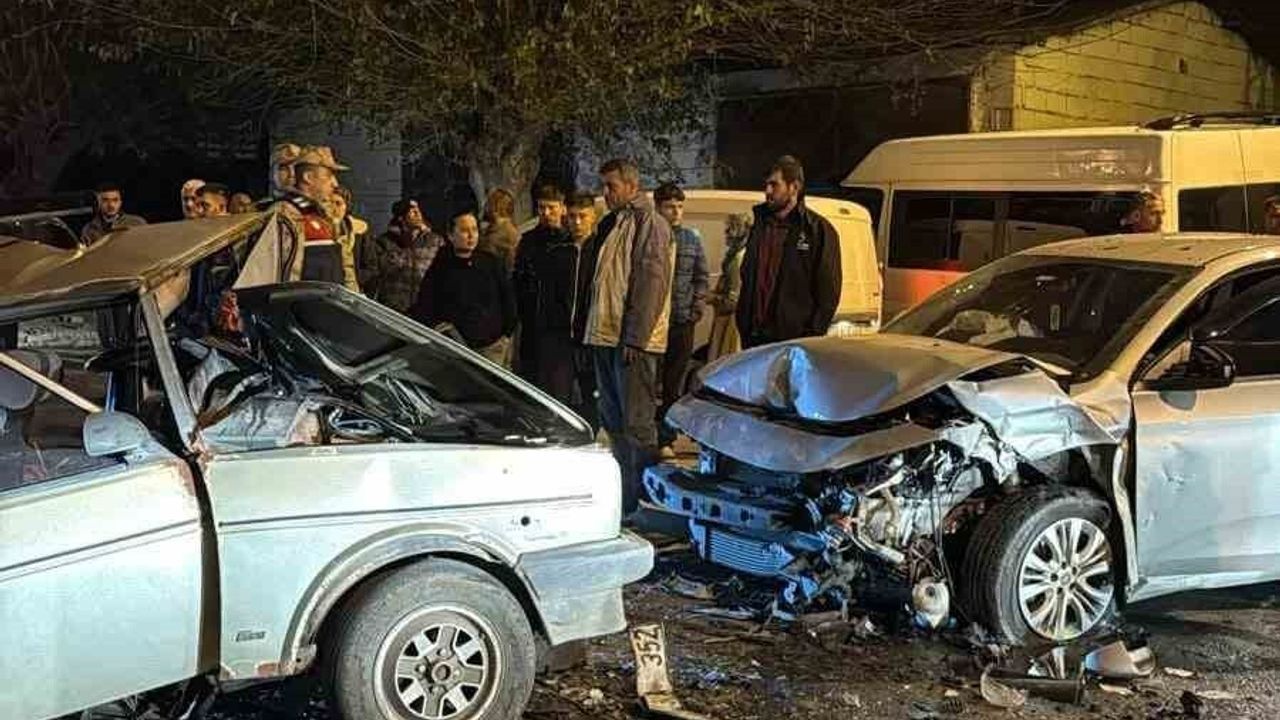 Hatay'da Kaza: 2 Yaralı