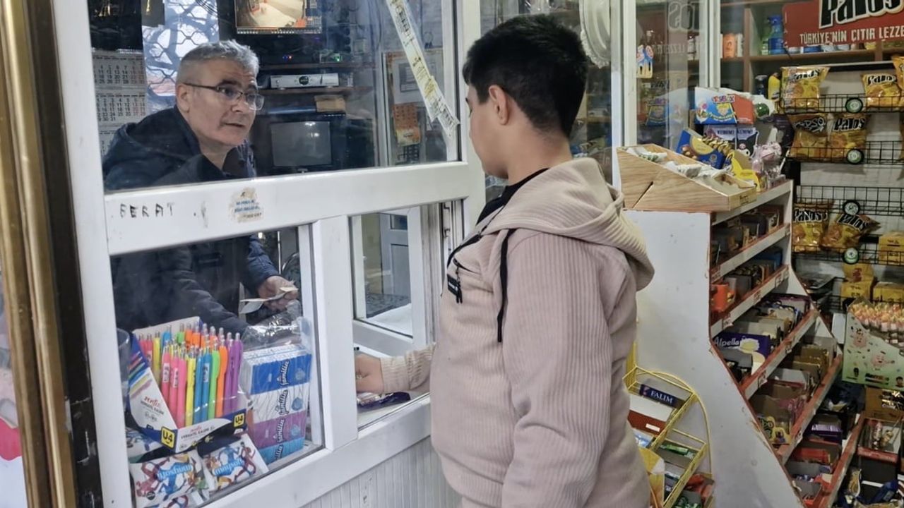 Hayırsever Çiftin İyi Kalpli Davranışı: 50 Ailenin Borcu Silindi