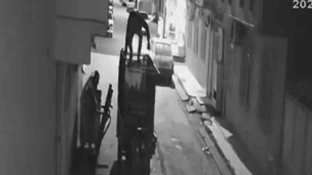 Hırsızlar Koşu Bandını Çaldı: Viranşehir'de Güvenlik Kamerası Anbean Kaydetti