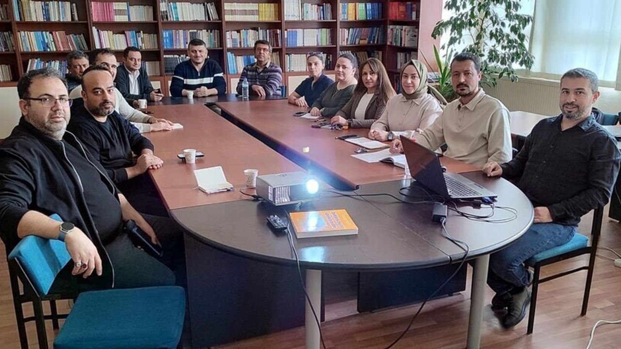 Hisarcık MYO'da Bologna Bilgi Paketi Eğitimi