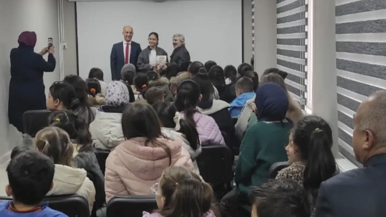 Hisarcık'ta Öğrenci-Yazar Buluşması