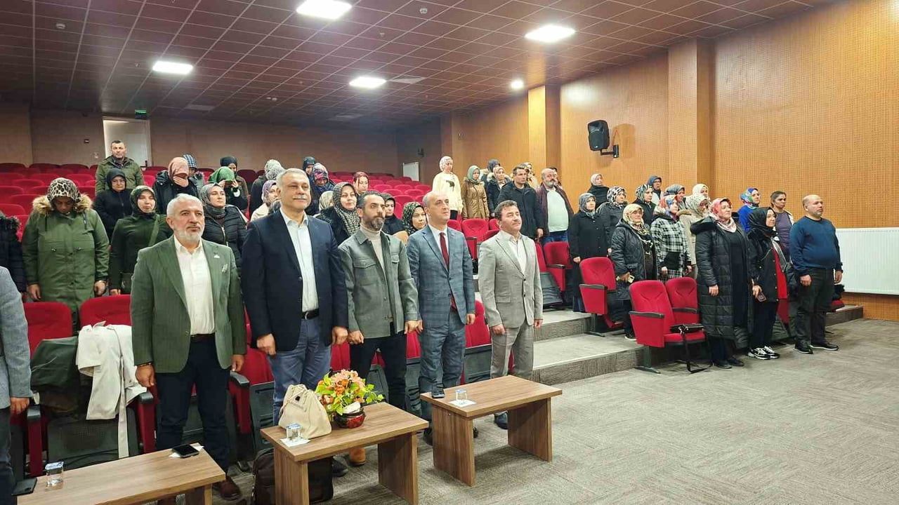 Hisarcık'ta Sağlıklı Aile Konferansı Düzenlendi