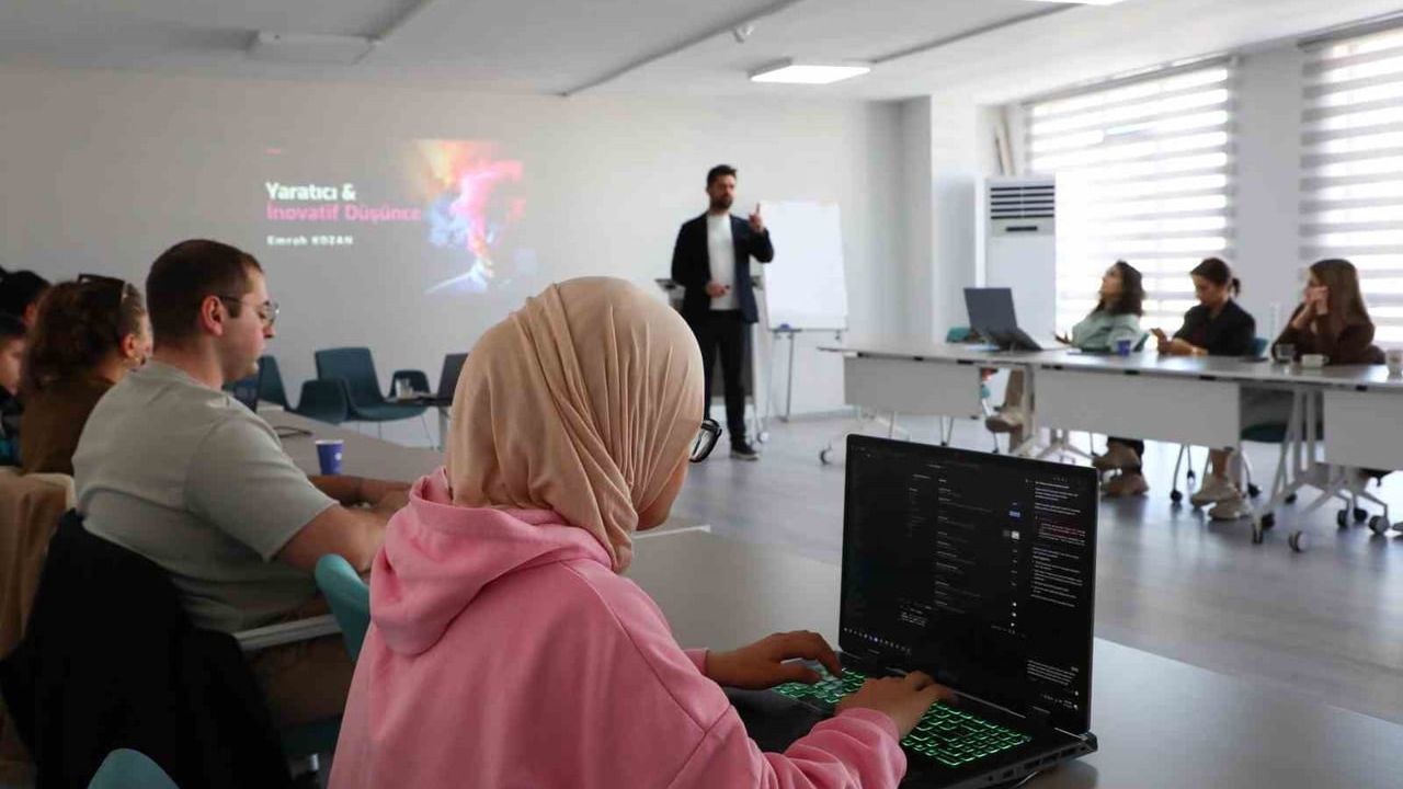 HUB Antalya Girişimcilik Merkezi'nden Girişimcilere Destek