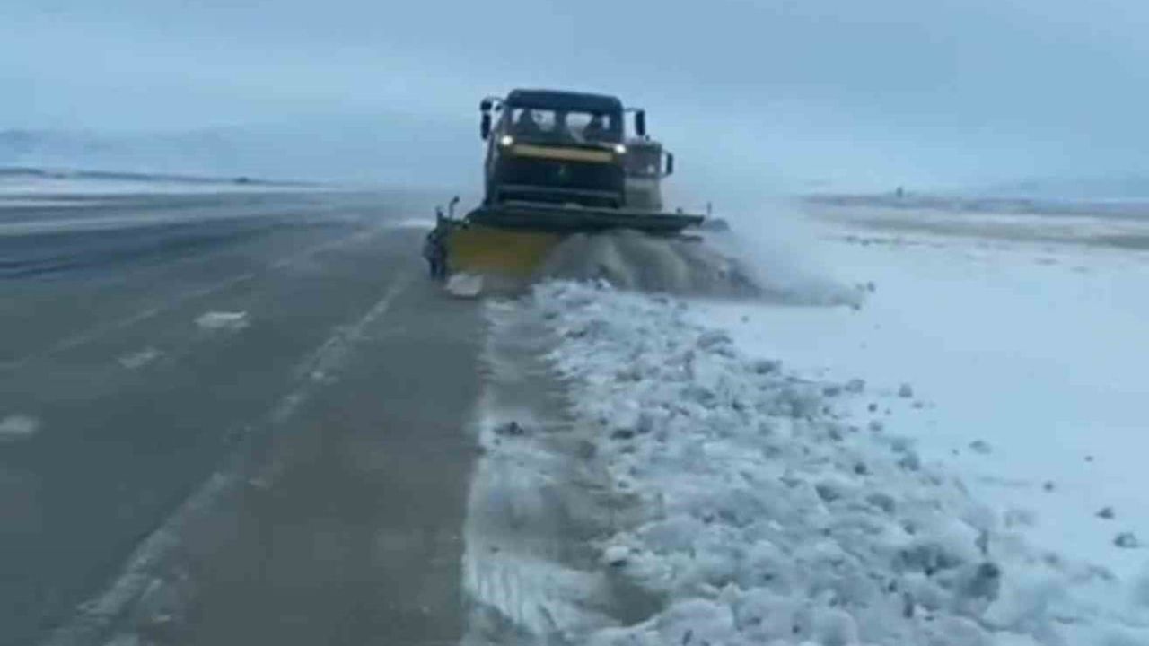 Iğdır'da Kar Yağışı Hayatı Olumsuz Etkiledi