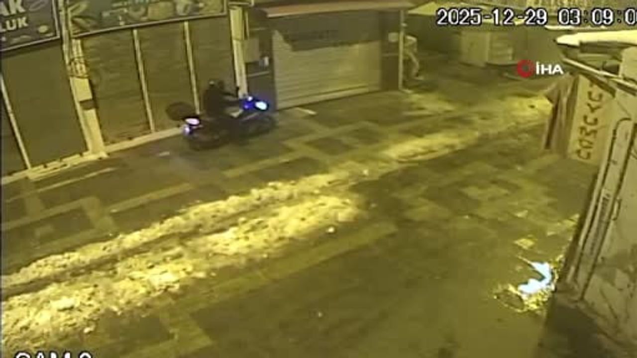 Iğdır'da Kuyumcu Soygununda 3 Zanlı Adliyeye Sevk Edildi