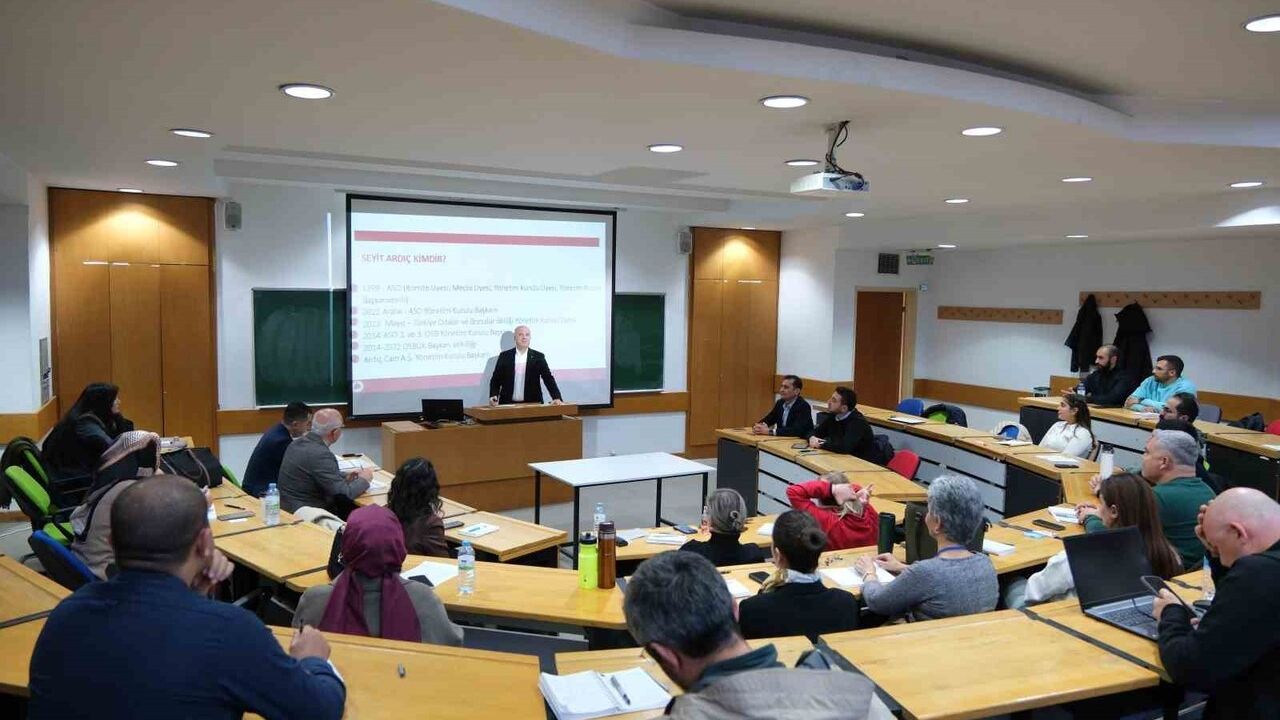 İhracatın Önemi ve Güven İnşası: ASO Başkanı Seyit Ardıç'ın Vurguları