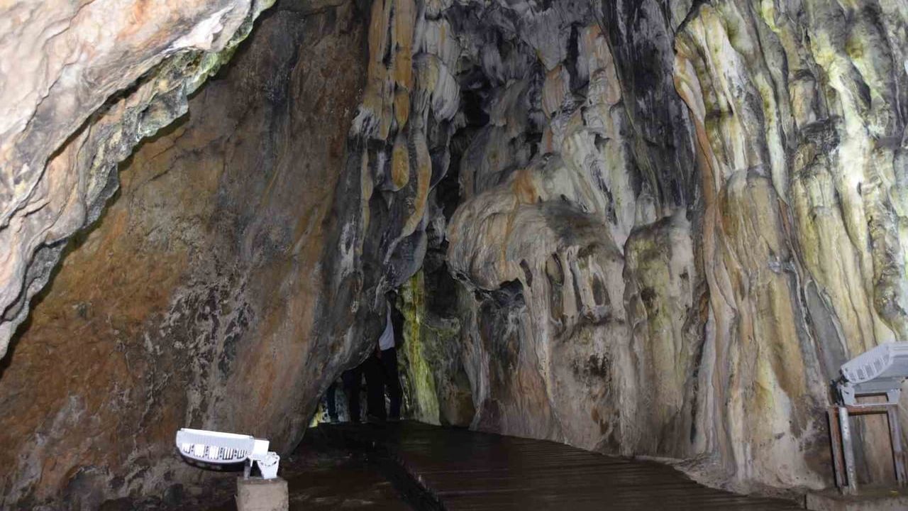 İnaltı Mağarası'nda Ziyaretlere Kış Arası