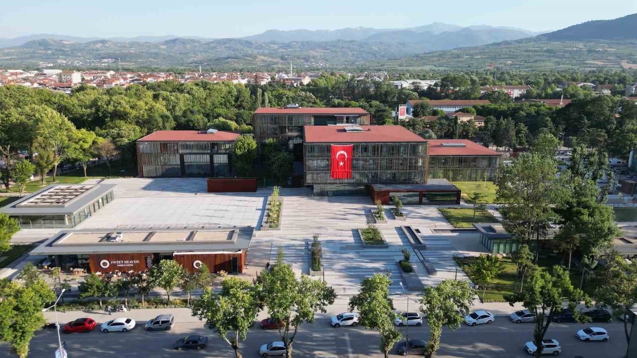 İnegöl Belediyesi'nden İhtiyaç Sahiplerine Isınma Yardımı