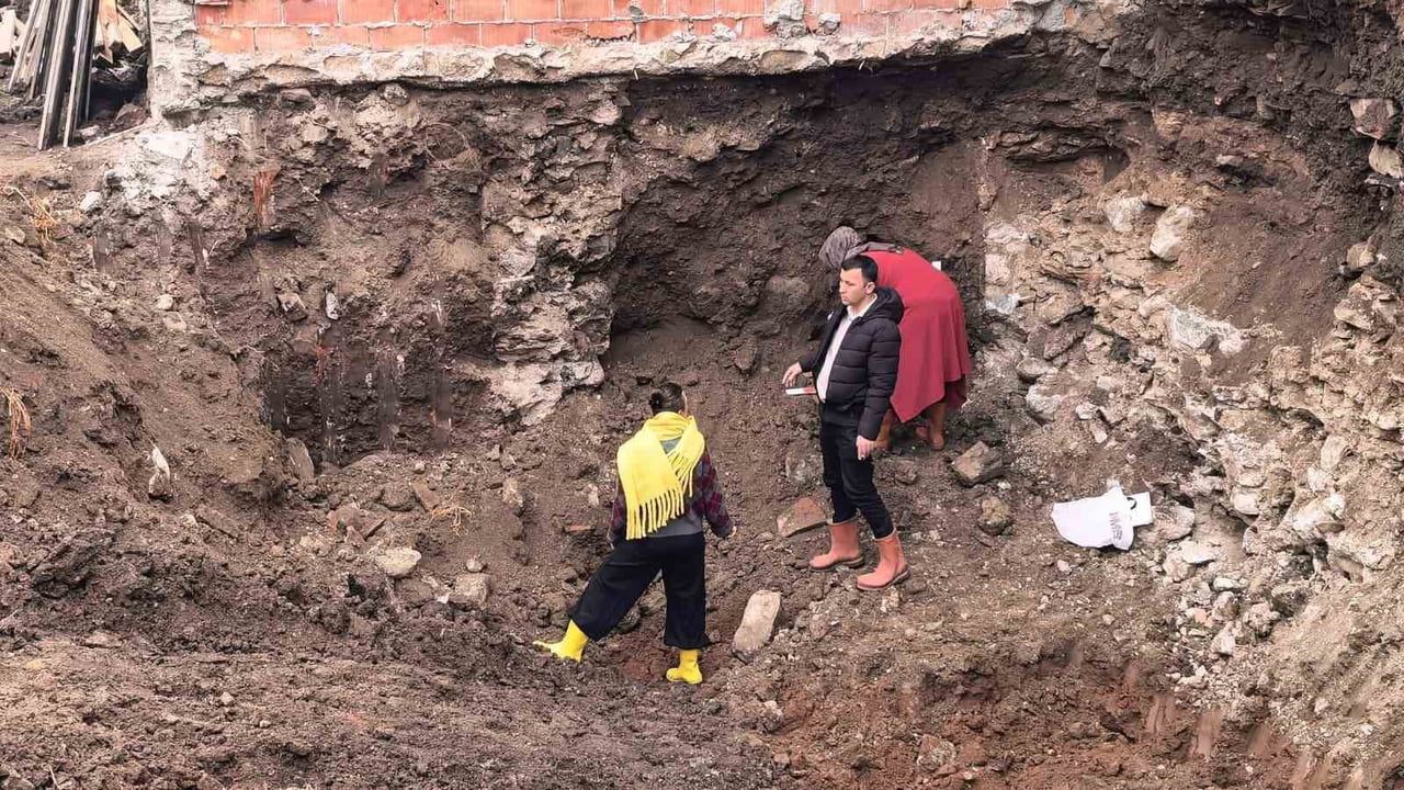 İnegöl'de Tarihi Mezar Kalıntıları Keşfedildi