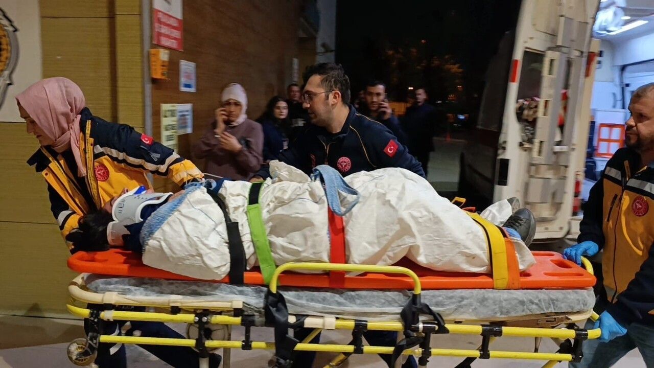 İnegöl'deki Market Olayı: Genç İşçi Yük Asansöründe Sıkıştı