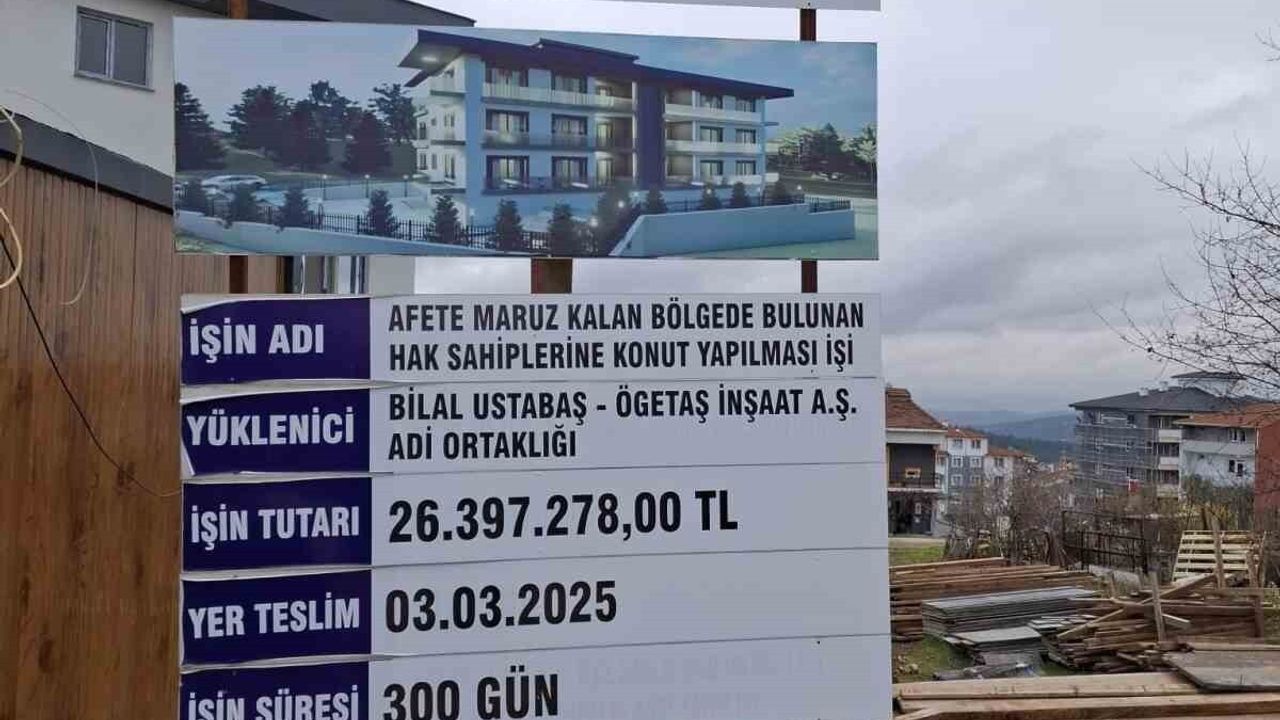İşçi Alacaklarını Alamayınca Çatıya Çıktı