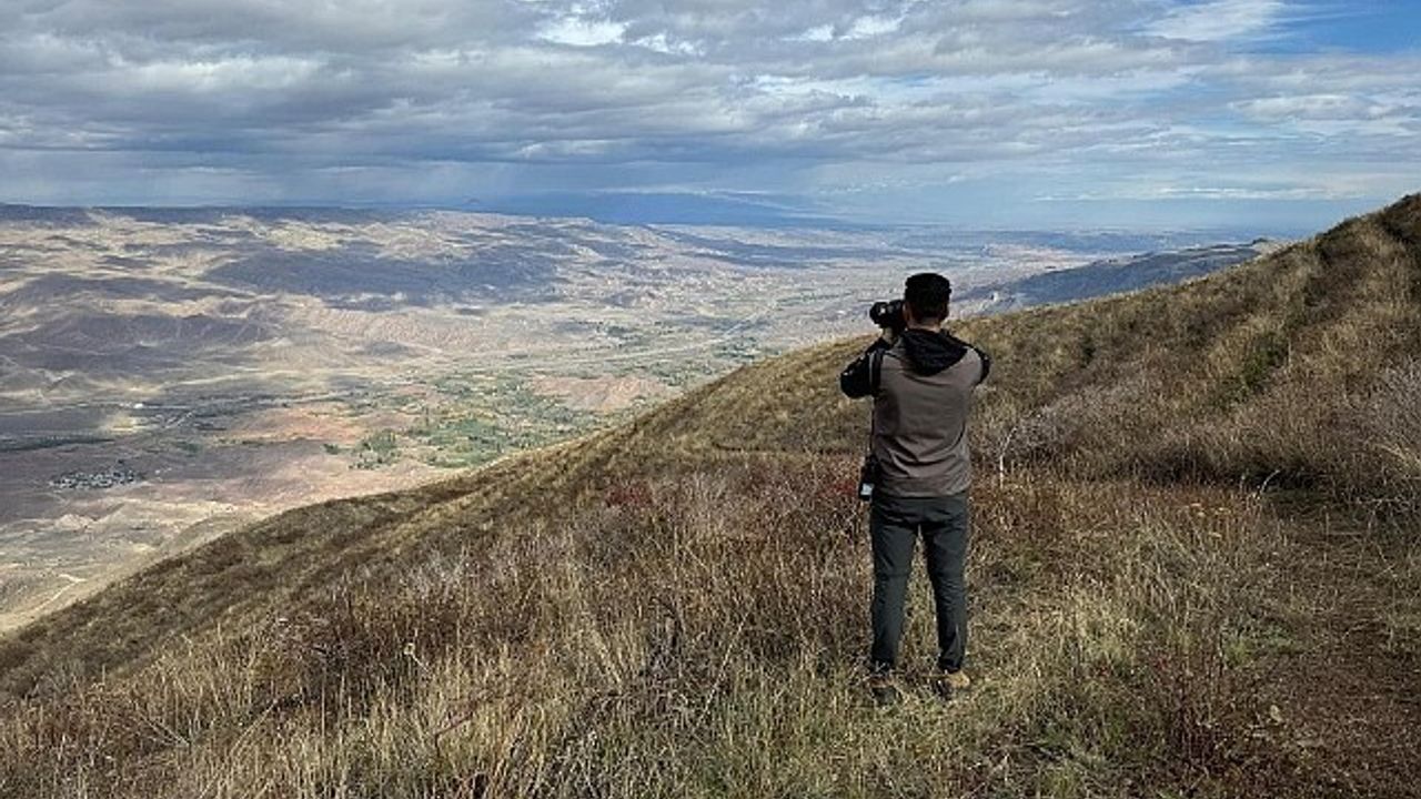 İspir'de Kaçak Avcılar Suçüstü Yakalandı