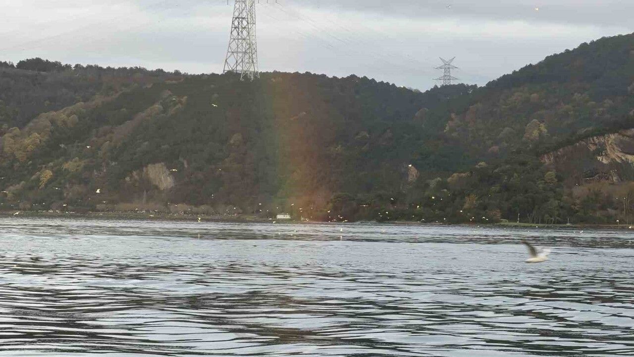 İstanbul Boğazı'nda Gökkuşağı Şöleni