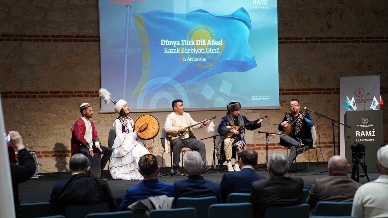 İstanbul’da Kazak Edebiyatı Etkinlikleri