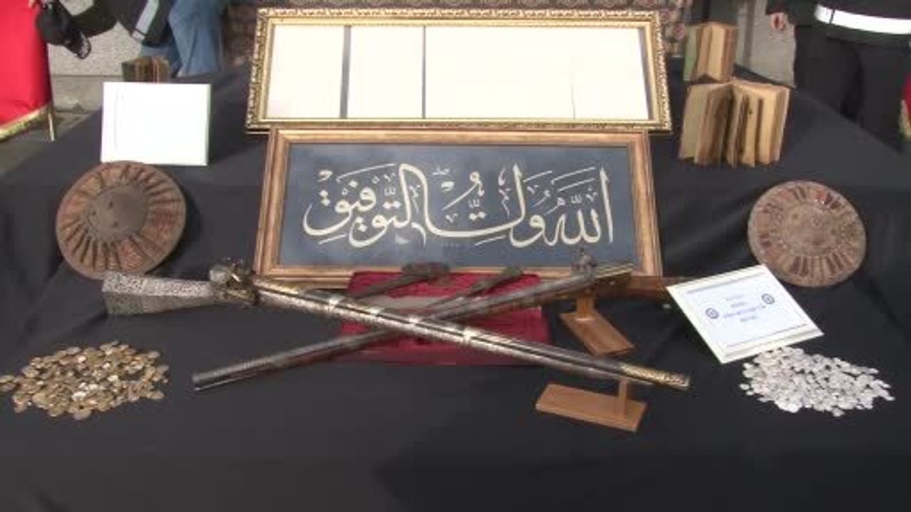 İstanbul'daki Kaçakçılık Operasyonlarında 15 Gözaltı