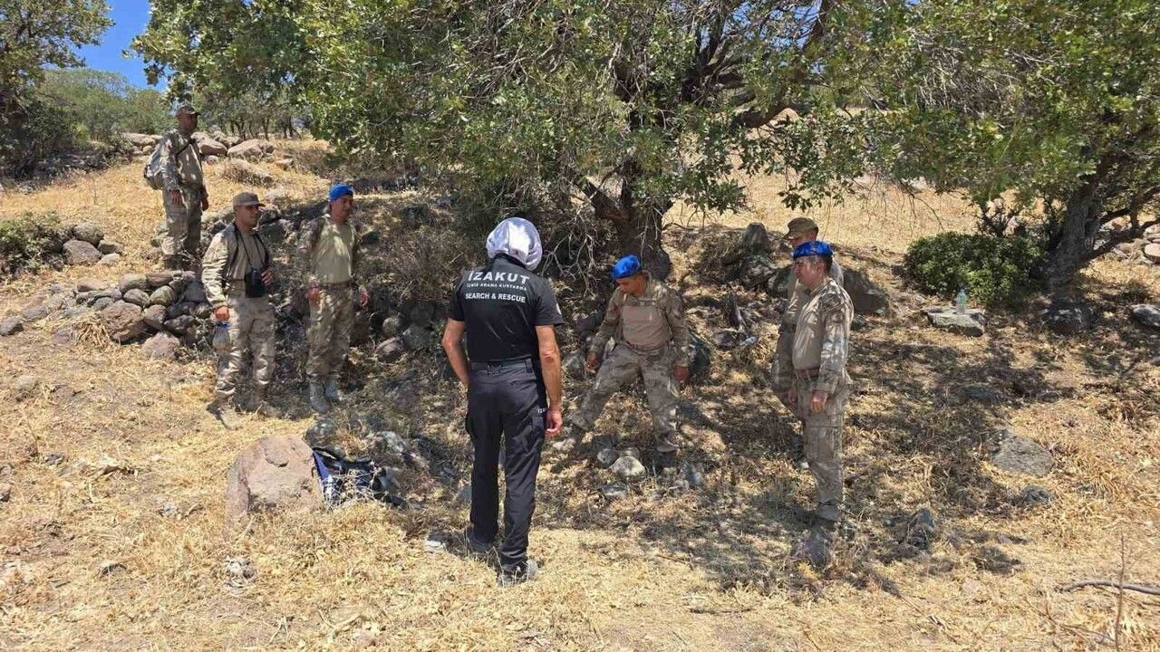 İzmir'de Kayıp Yaşlı Adam İçin Umutlar Tükenmiyor