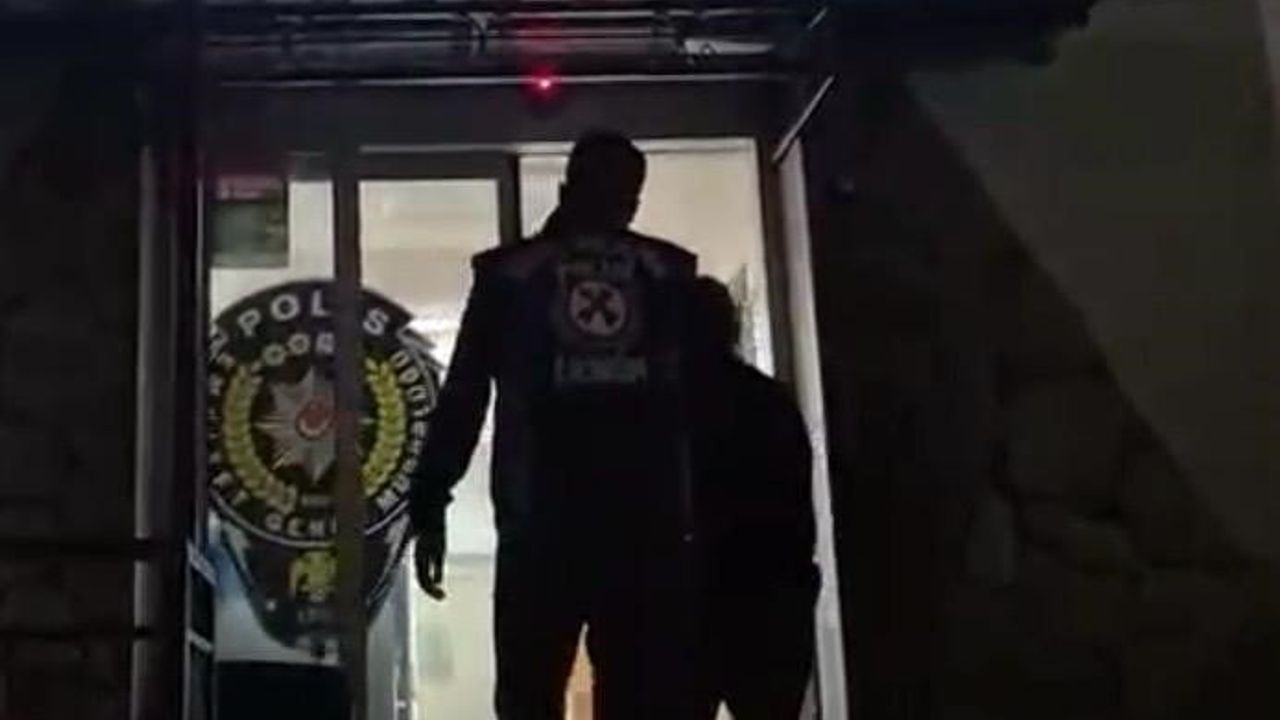 İzmir'de Orta Refüj Cezası: 10 Bin 473 TL