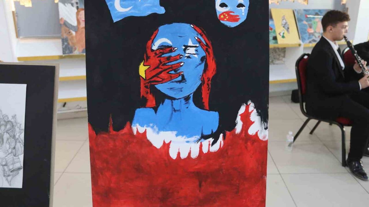 İzmir'de Şehit Çocuklar Günü Coşkuyla Kutlandı