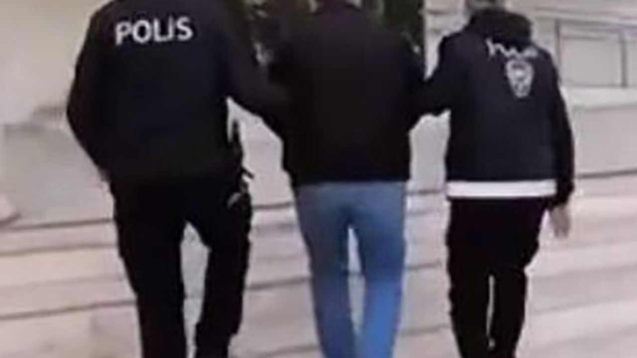İzmir'de Siber Operasyon: 4 Dolandırıcı Yakalandı