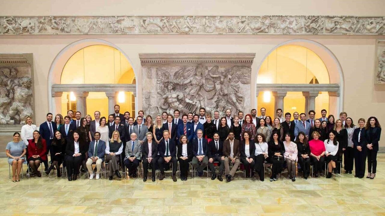 İzmir Ekonomi Üniversitesi'nden Dr. Humayun Kakar'a Büyük Başarı Ödülü